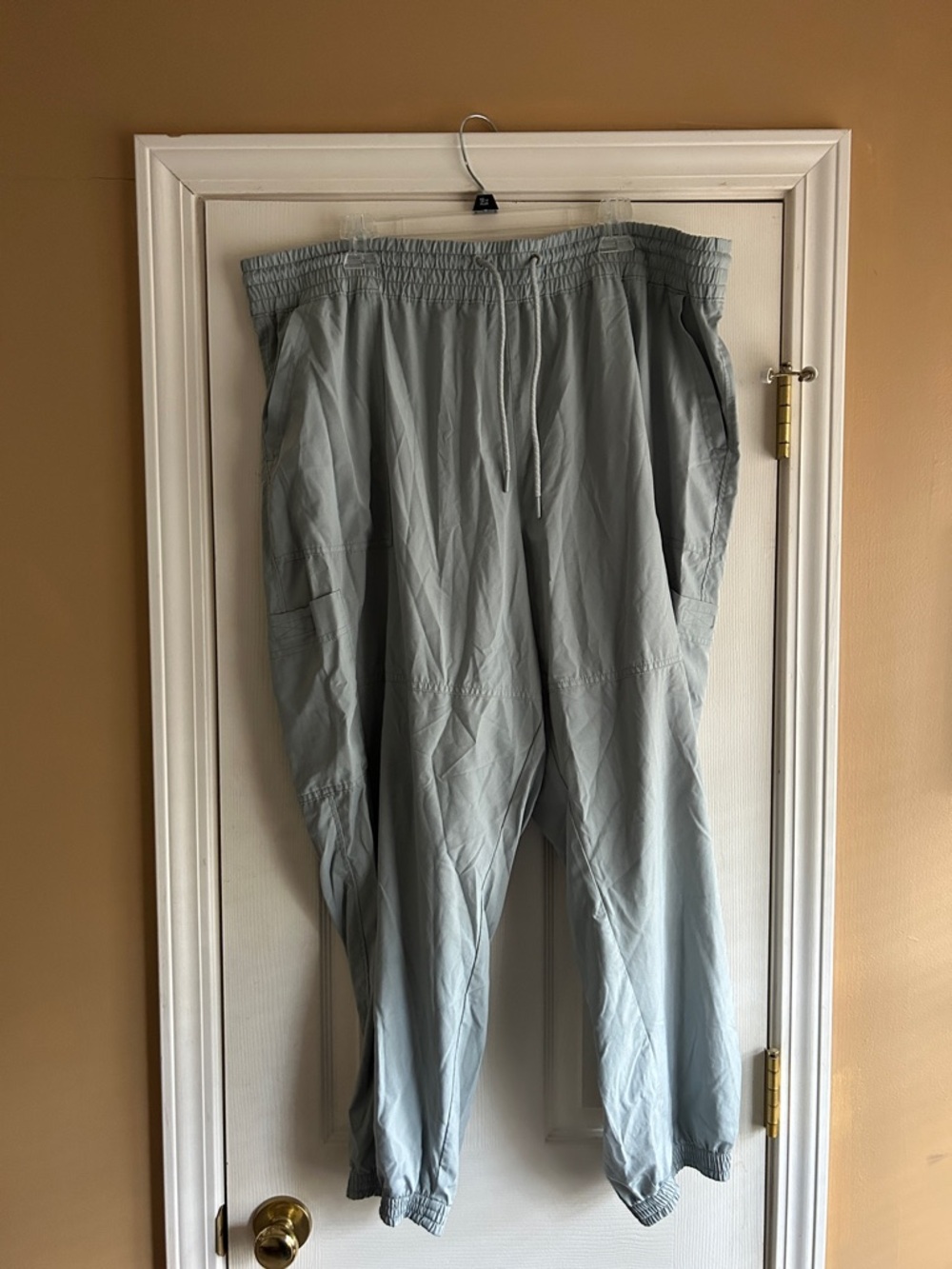 Old Navy Light Gray Women's Track Joggers